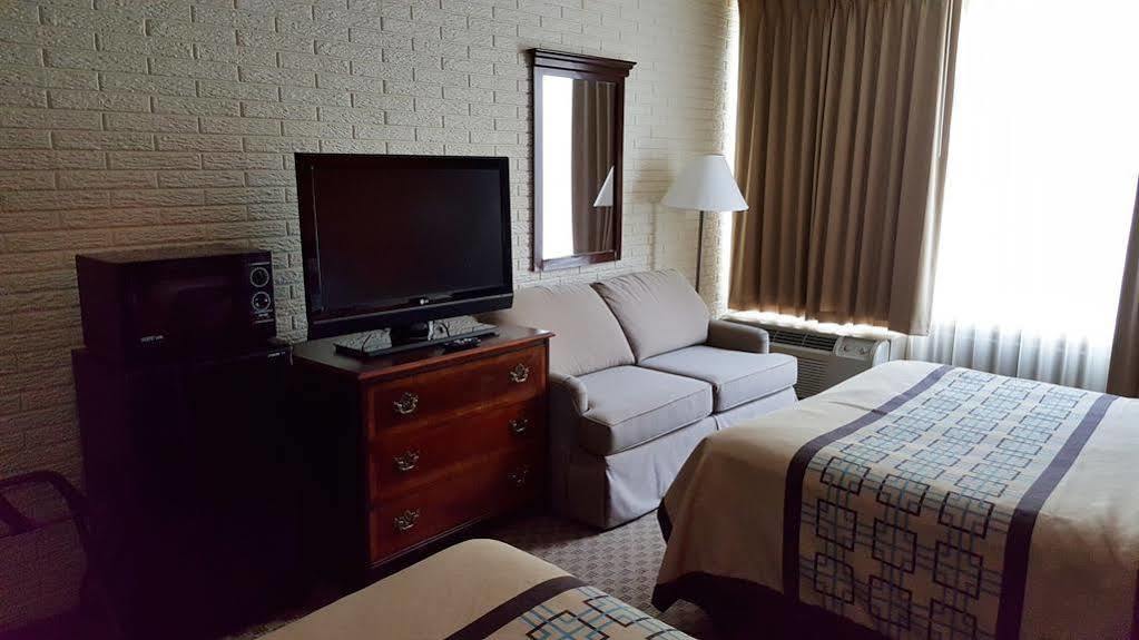 Howard Johnson By Wyndham Williamsburg Norge Exterior foto